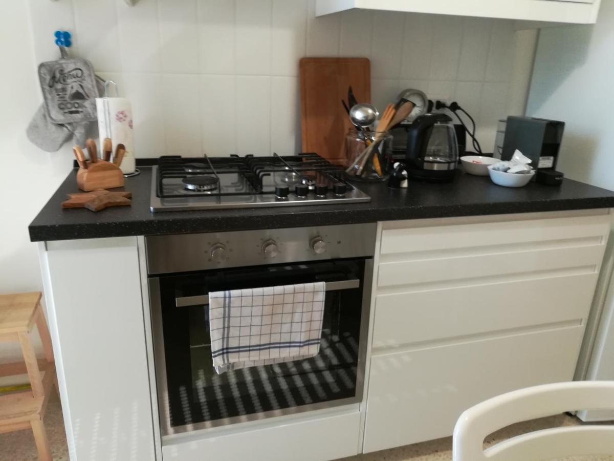 Casa Vovos' Apartment Terni Bagian luar foto
