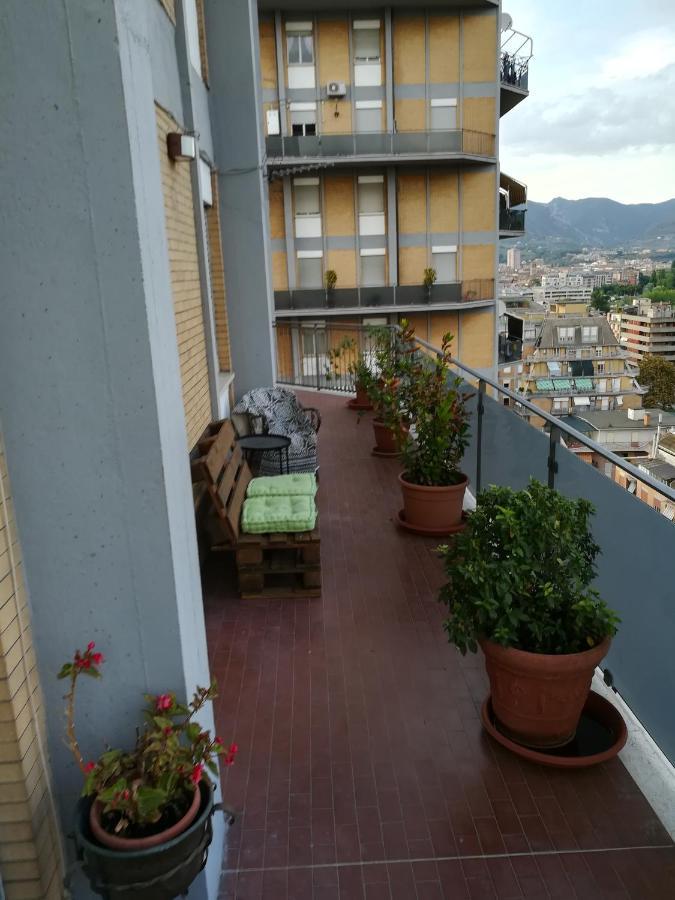 Casa Vovos' Apartment Terni Bagian luar foto