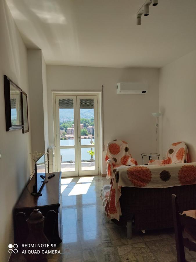 Casa Vovos' Apartment Terni Bagian luar foto