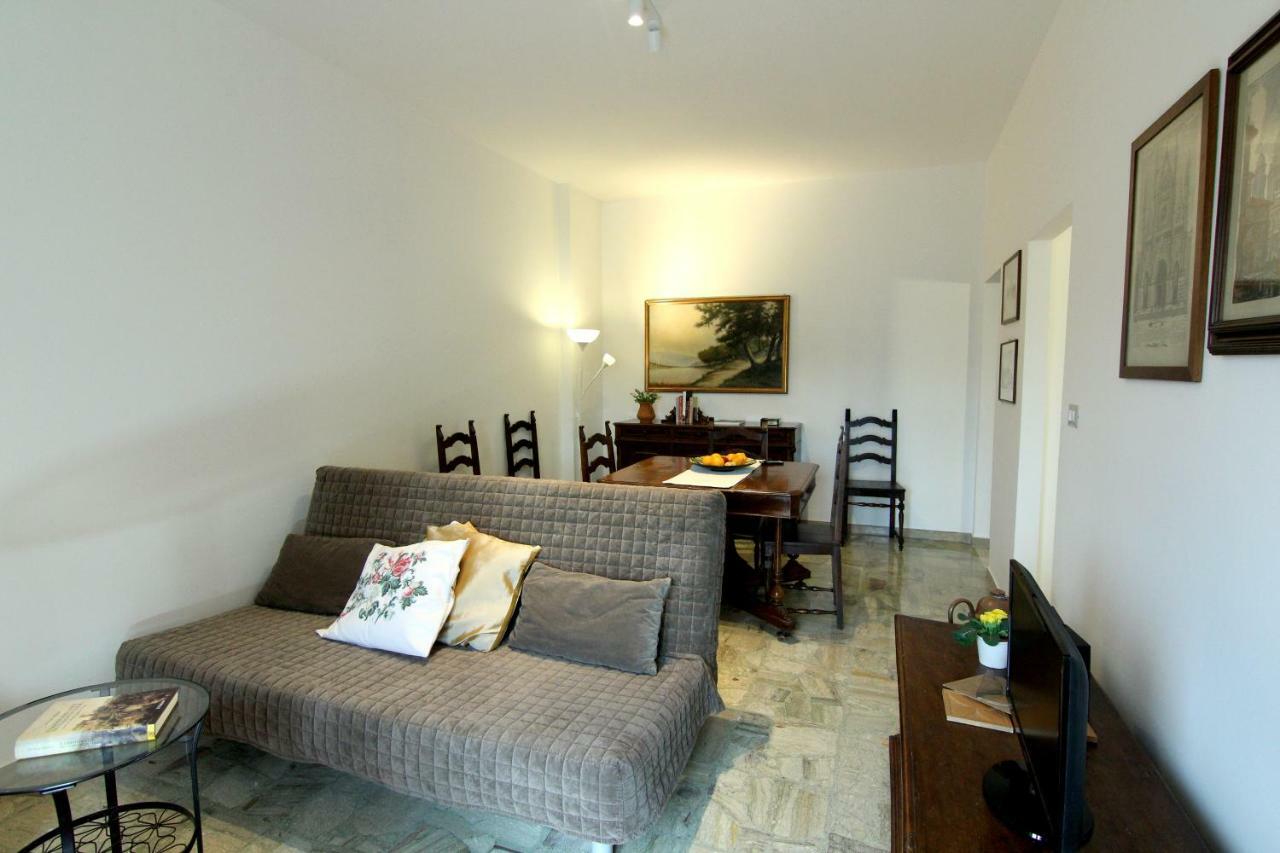 Casa Vovos' Apartment Terni Bagian luar foto