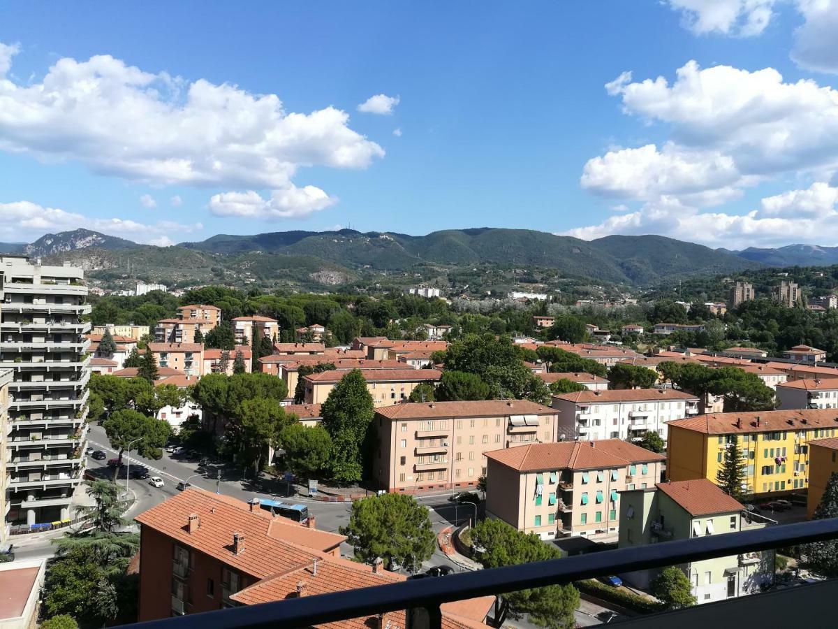 Casa Vovos' Apartment Terni Bagian luar foto
